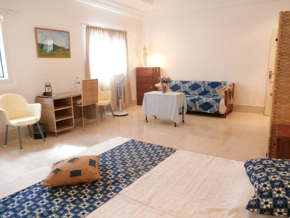 B & B Villa Calliandra Bijilo Εξωτερικό φωτογραφία