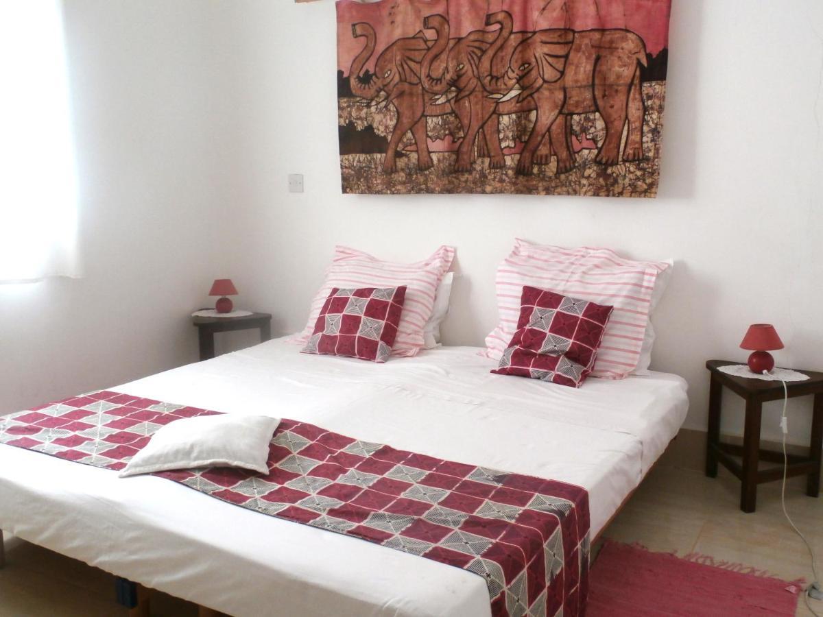 B & B Villa Calliandra Bijilo Εξωτερικό φωτογραφία