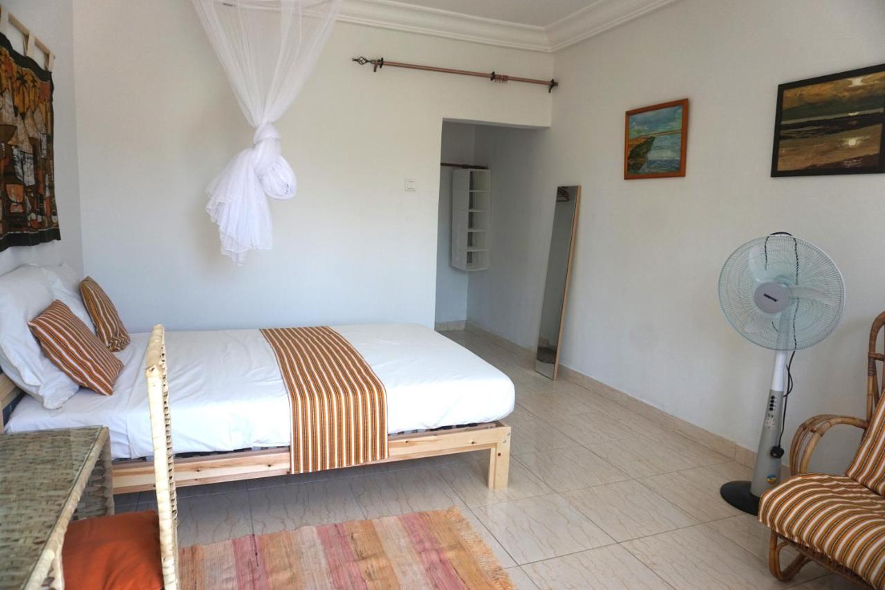 B & B Villa Calliandra Bijilo Εξωτερικό φωτογραφία