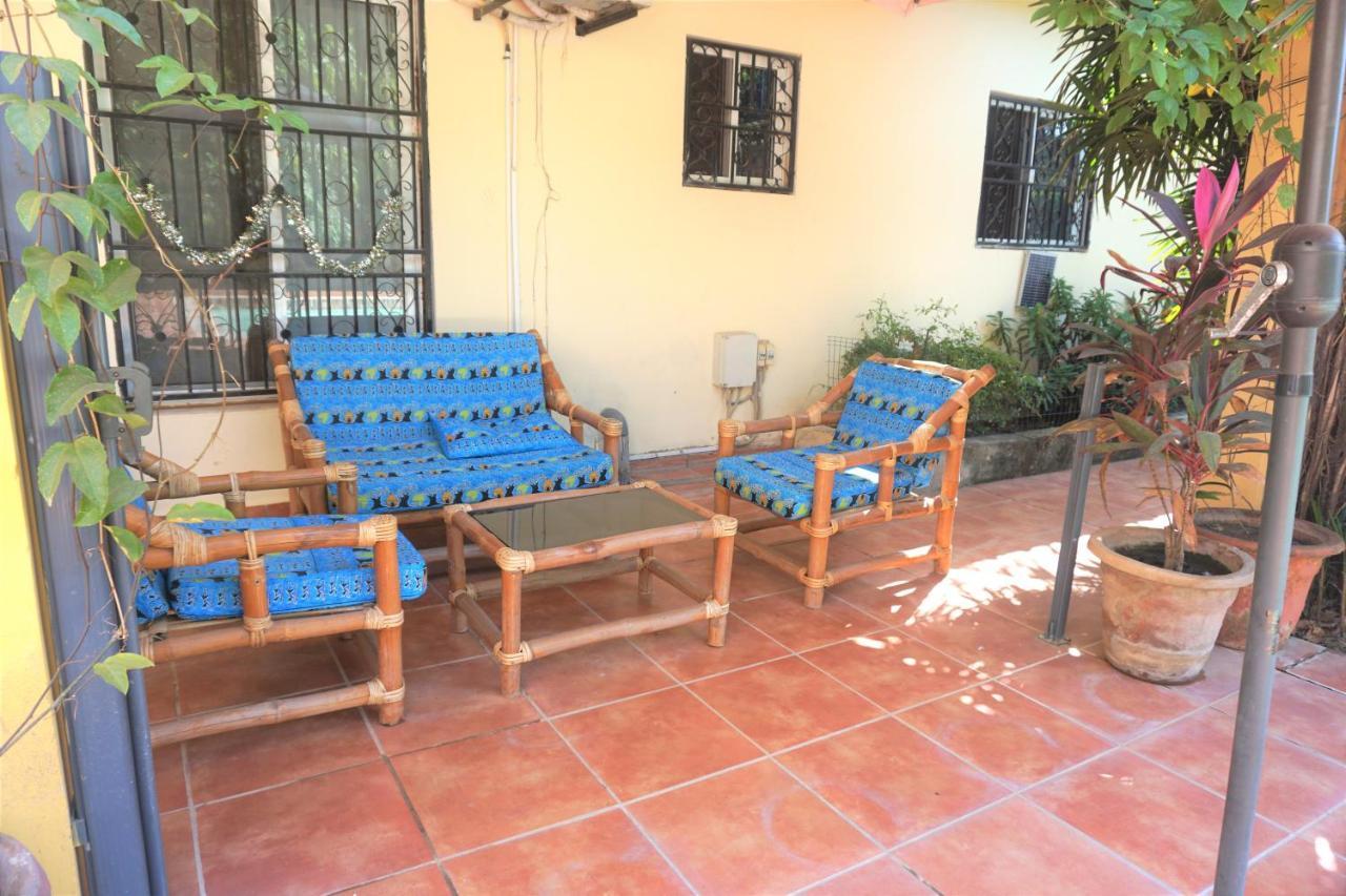 B & B Villa Calliandra Bijilo Εξωτερικό φωτογραφία